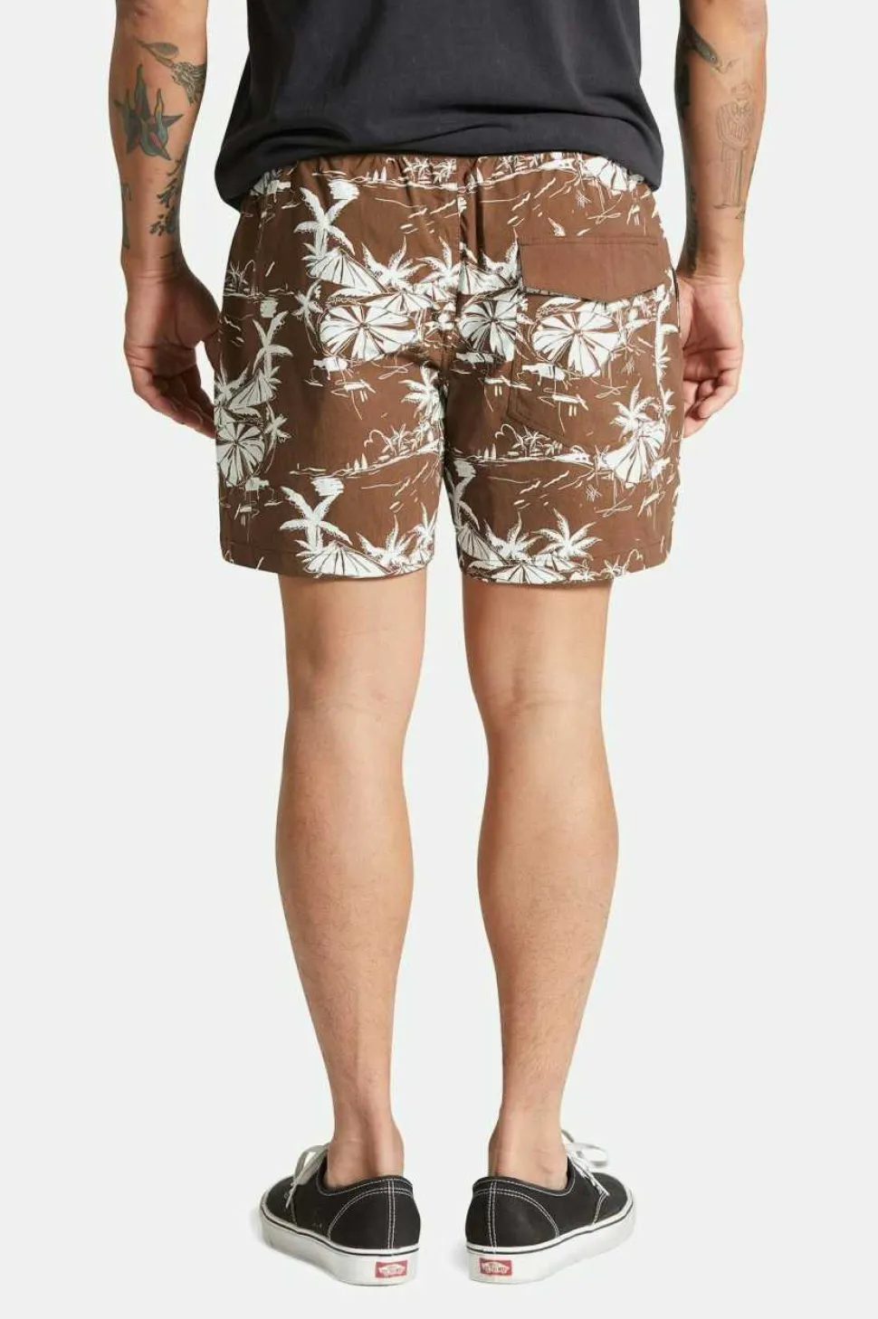 Voyage Hybrid Short 5.5"